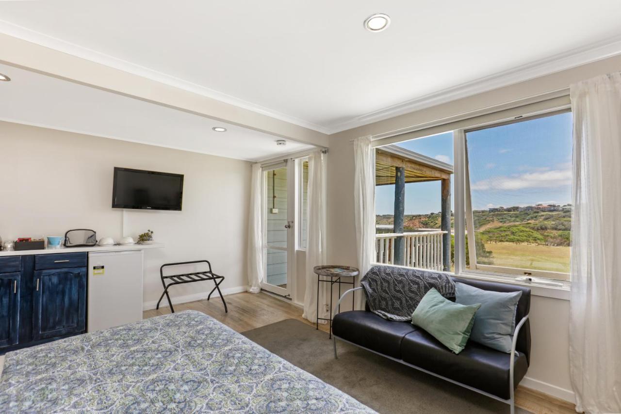 Clifftop Hotel Smiths Beach ภายนอก รูปภาพ